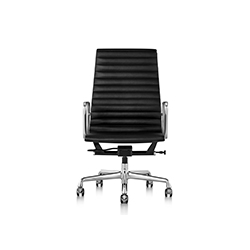 伊姆斯大班椅 伊姆斯夫妇 Charles & Ray Eames 伊姆斯夫妇